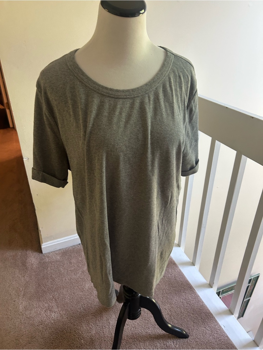 Women's Olive Short Sleeve Crewneck Tee